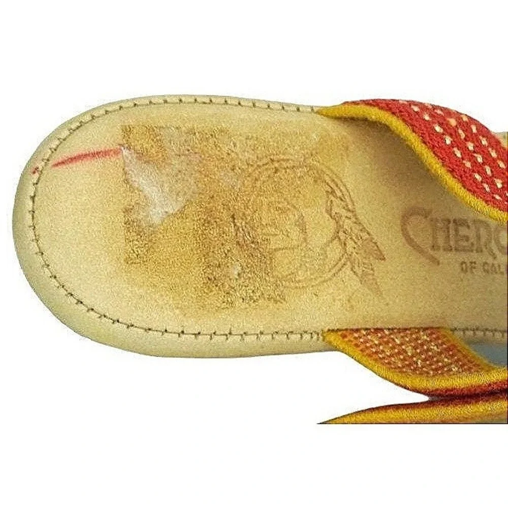 Boho Cherokee Wedge Sandals Womens 6 Red‎ Gold Metallic Stripes Vintage